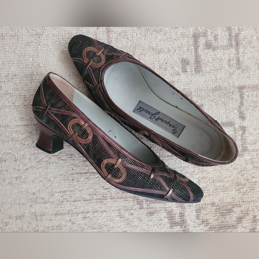 Margaret Jerrold vintage shoes for women. Size 7.
